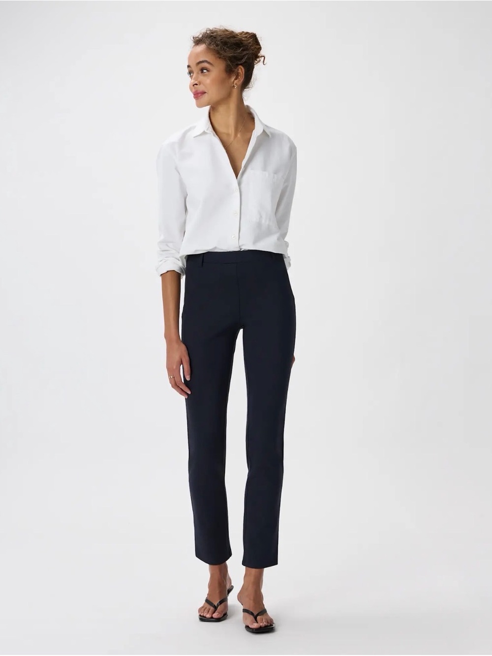 Quince- Ultra stretch Ponte Straight-Leg Pants -Navy NWOT- M